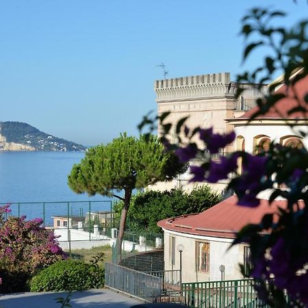 Miramare Residence Pozzuoli Szoba fotó