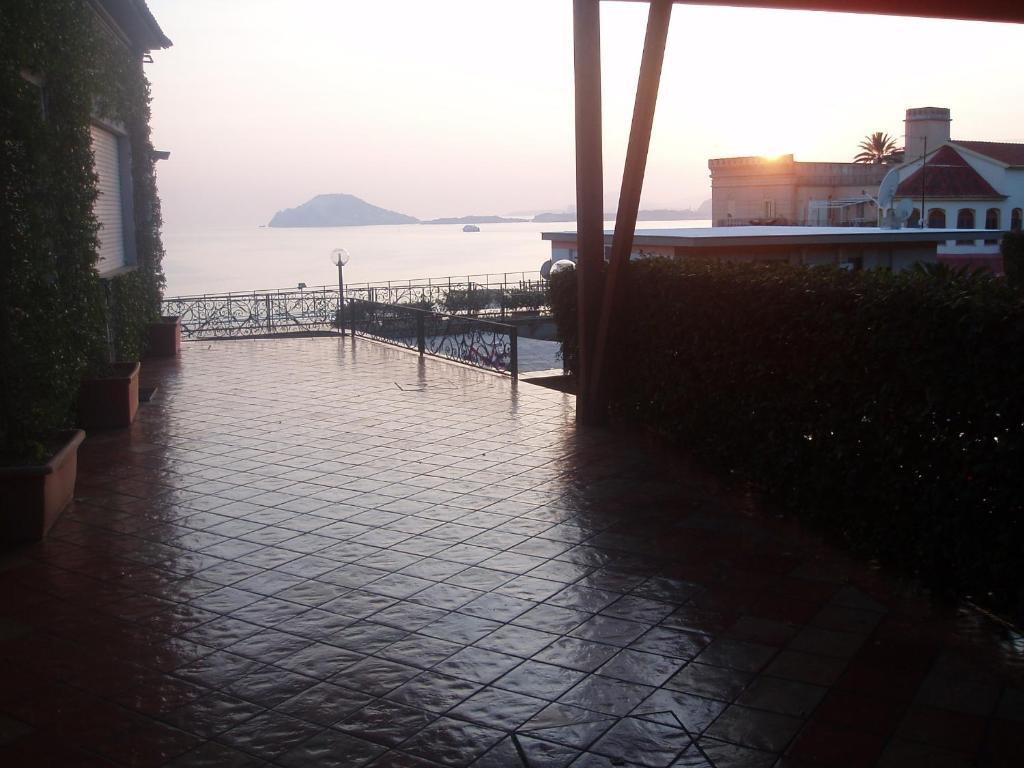 Miramare Residence Pozzuoli Kültér fotó