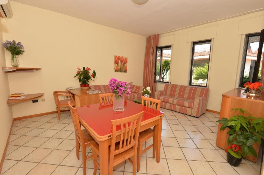 Miramare Residence Pozzuoli Szoba fotó