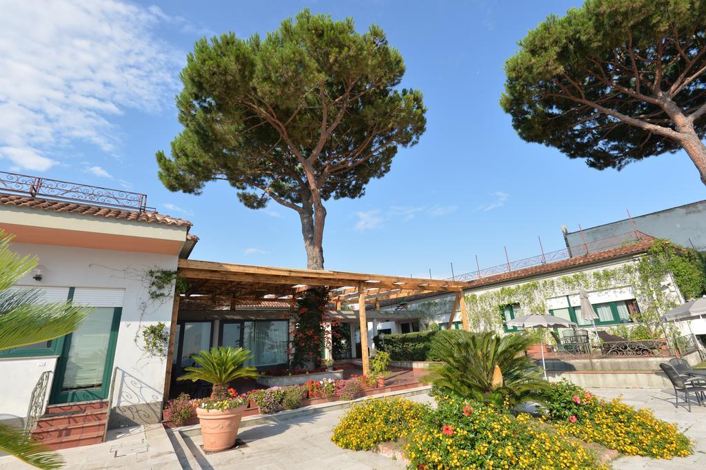 Miramare Residence Pozzuoli Kültér fotó